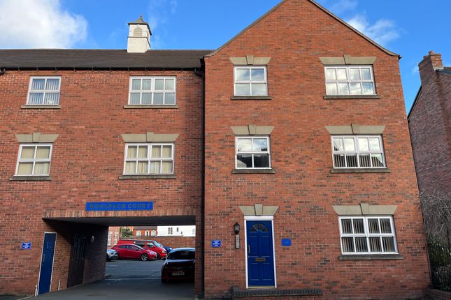 Thumbnail Flat to rent in Woolpack Court, Atherstone