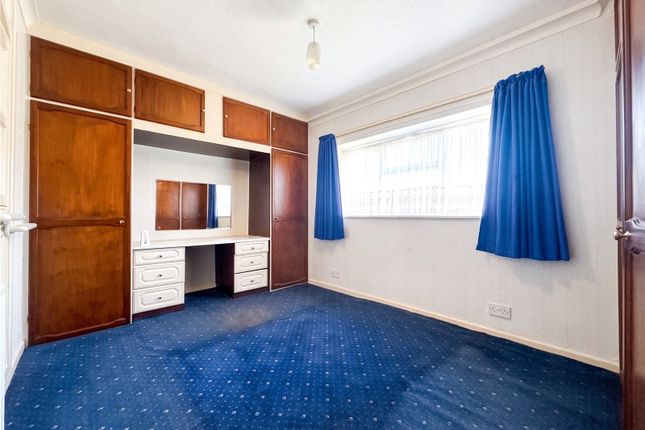 16, Eastcroft Road, Wolverhampton photo 3