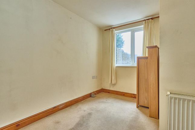 111, Derby Road, Hinckley photo 4