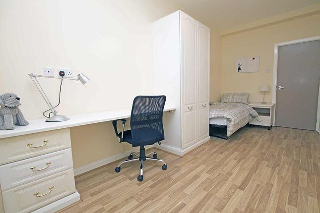 Thumbnail Room to rent in Lime Street, Liverpool