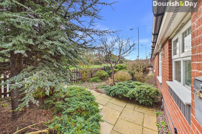 38 Milford Road, Stafford photo 4