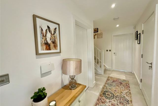 58, Lampman Way Costhorpe, Worksop photo 2