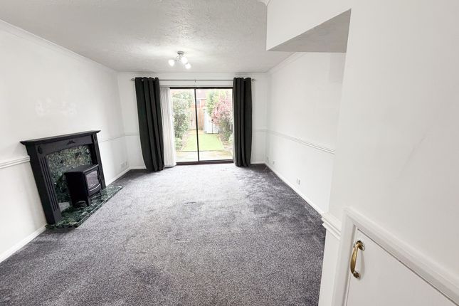 Falcon Road, Stoke-on-Trent photo 2