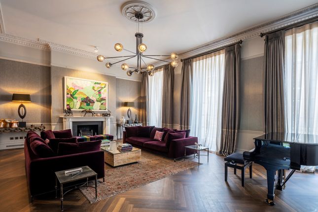 6-bed house on 135, Harley Street, London, £18,500,000