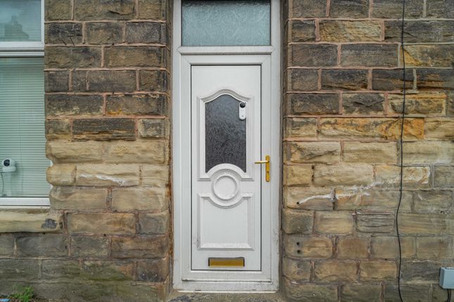 17, Carlton Road, Barnsley photo 4