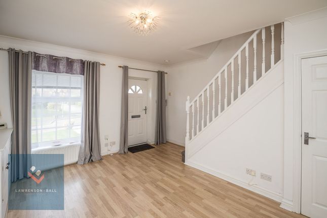 15 White Hart Gardens, Northwich photo 2