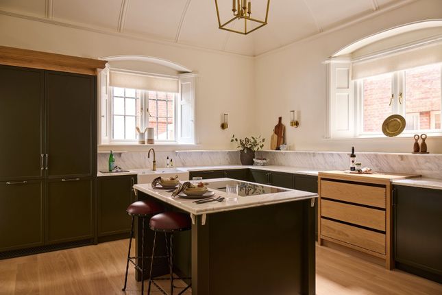 Apartment 2,, One Palace Green, Kensington photo 4