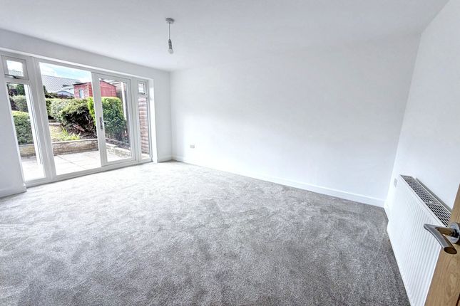 31, Glenhurst Drive, Newcastle upon Tyne photo 4