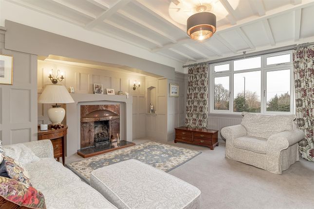 36 Breary Lane, Bramhope, Leeds photo 2