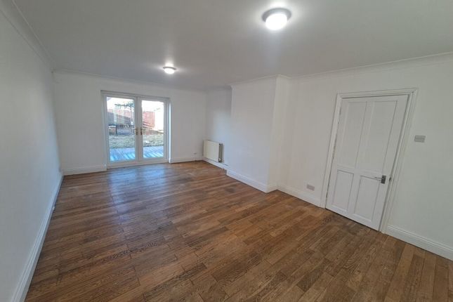 37 Keswick Road, Keswick Road, Peterlee, SR8 5NL, Peterlee photo 3