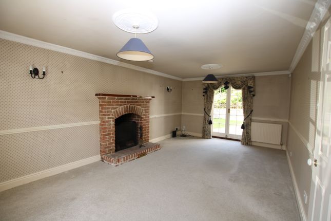 Detached house to rent in The Street, High Easter, Chelmsford