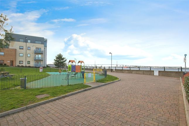 Flat for sale in North Star Boulevard, Greenhithe, Kent