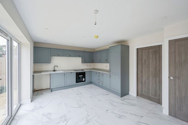 Plot 27, Robin Hood Grove, Doncaster photo 3