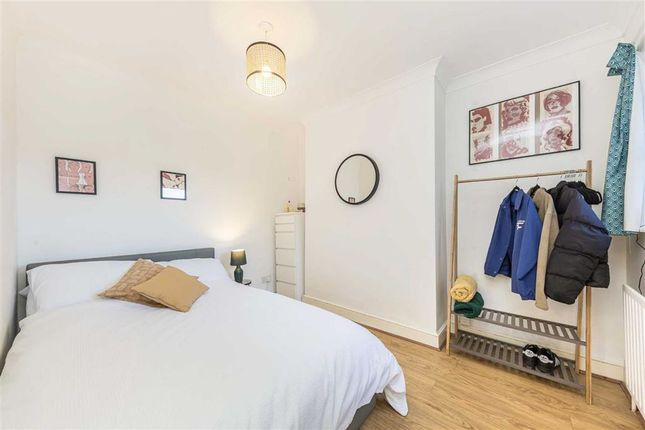 Flat for sale in Culverley Road, London