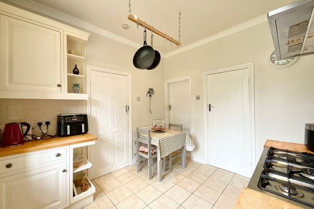 52 Abbots Way, Newcastle photo 3