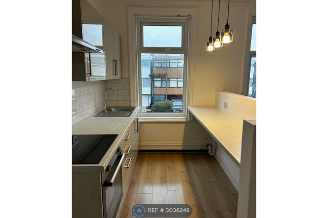 Reads Avenue Flat B, Blackpool photo 3