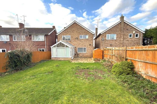 3, Broughton Ave, Luton photo 3