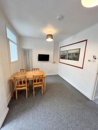 81 Orme Road, Bangor photo 4