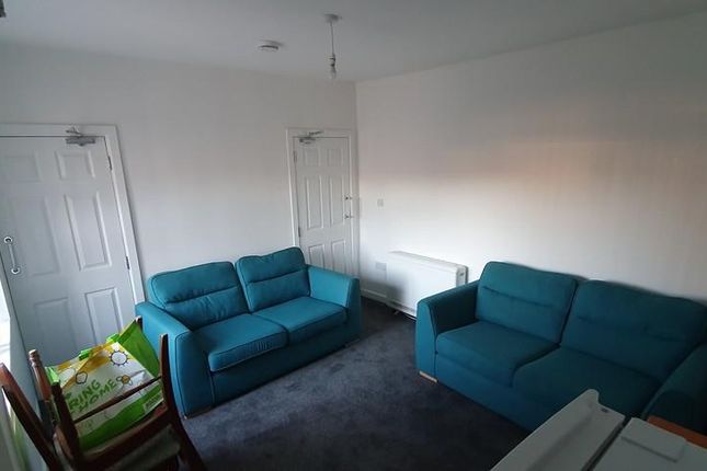 Shared accommodation for sale in King Georges Road, New Rossington, Doncaster