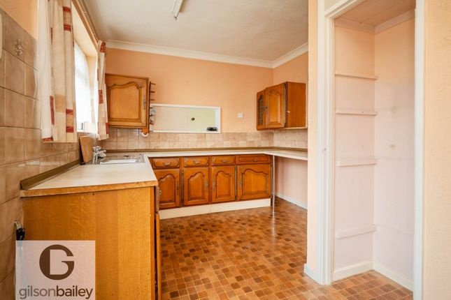 4, Briar Close, Norwich photo 2
