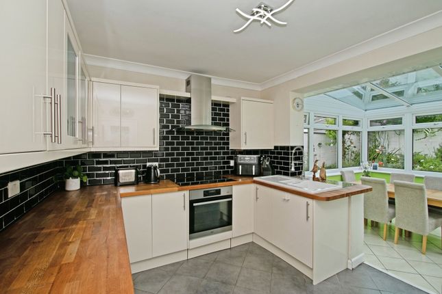 33, Westborne Heights, Cornwall photo 3