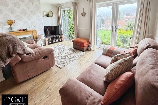 49 Balfour Road, Kingswinford photo 3