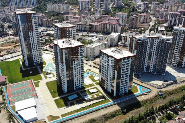 Apartment for sale in Sancak, Yomra, Trabzon, Türkiye