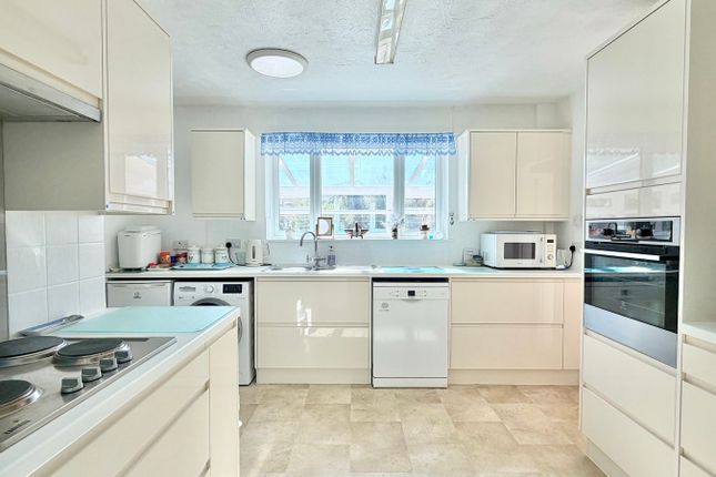 7, Copse Road, Bexhill-on-Sea photo 4