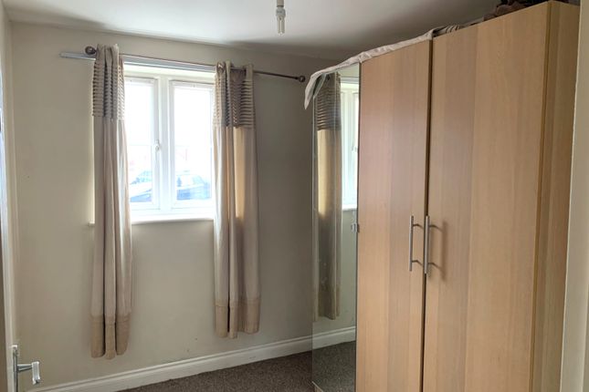 18, Ravensbourne Court, Norton Heights, Stoke-on-Trent photo 5