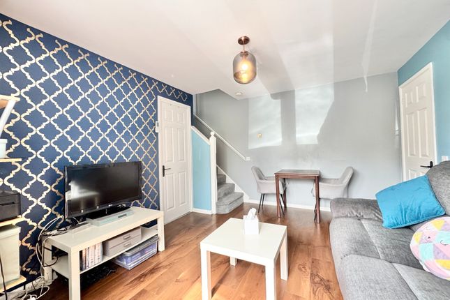 10 Jutland Close, Whiteley, Fareham photo 2