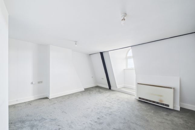 Flat 6, Kendrick House, Kendrick Lane, Stroud photo 3