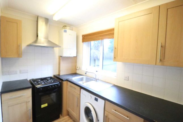 1, Smewin Court, High Wycombe photo 4