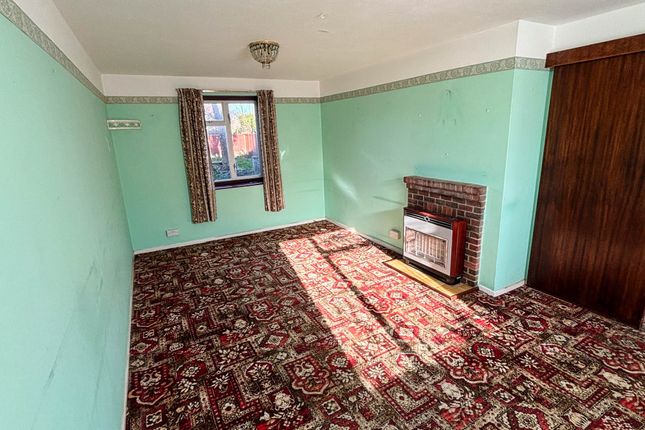 14 Crossways, Middleton-on-Sea, Bognor Regis photo 3