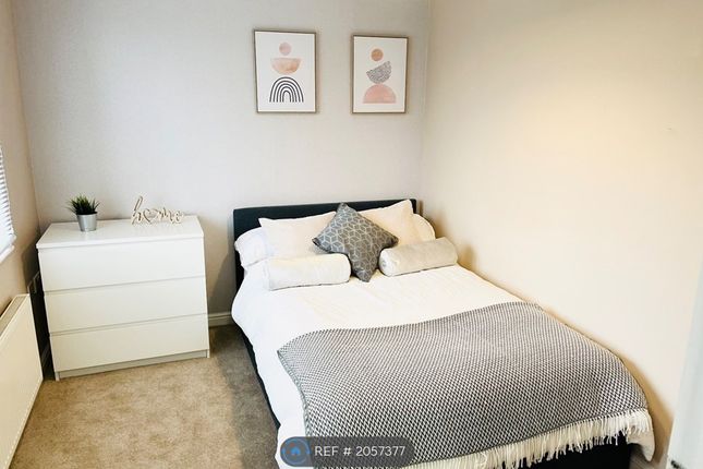 Room to rent in Ypres Road, Colchester