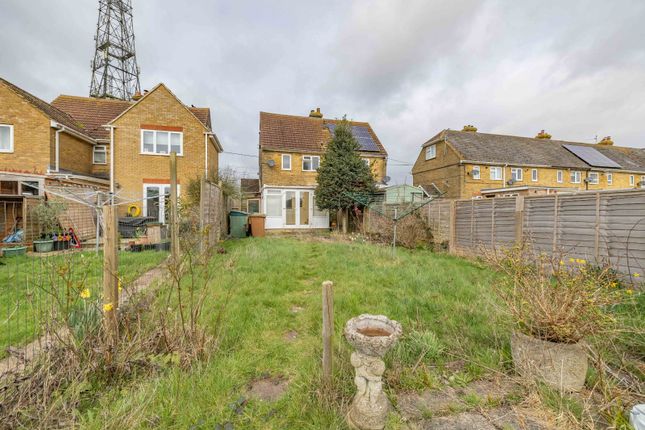 32, Courtenay Road, Faversham photo 4