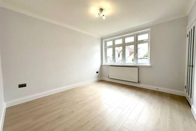 56, Langley Crescent, Hayes photo 2