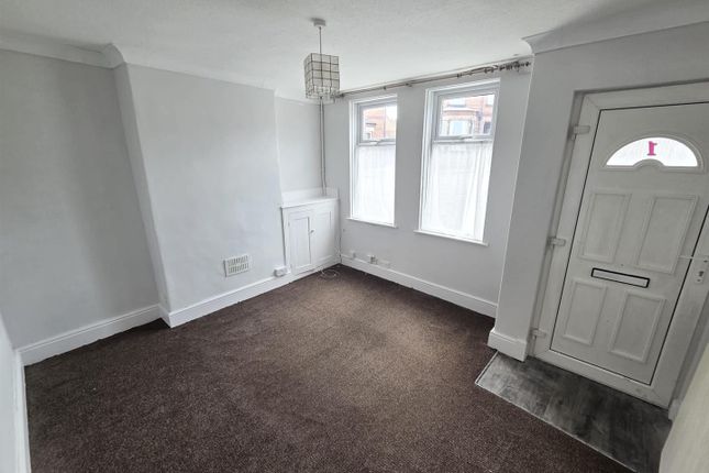 1 Bourne Cottages, Wilmot Street, Ilkeston photo 2