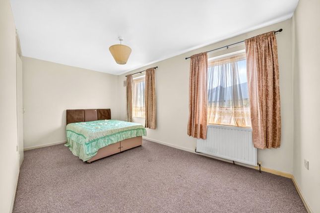 55, Wilkinson Way, Chiswick photo 4