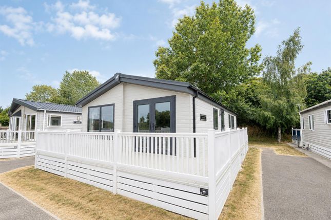 2-bed caravan on Willerby Horsham, Birchington Vale Holiday Park, Shottendane Road, Birchington, £142,995