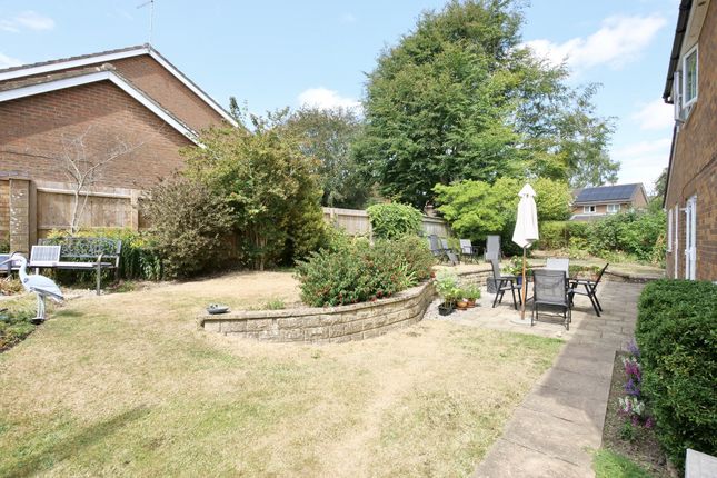45 Linden Park, SHAFTESBURY photo 2