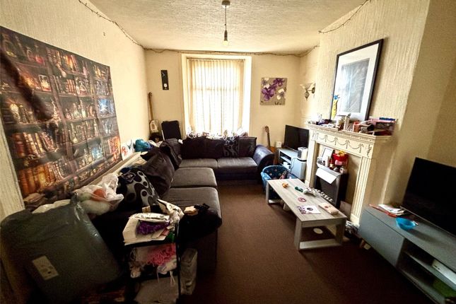 325, Padiham Road, Lancashire photo 2