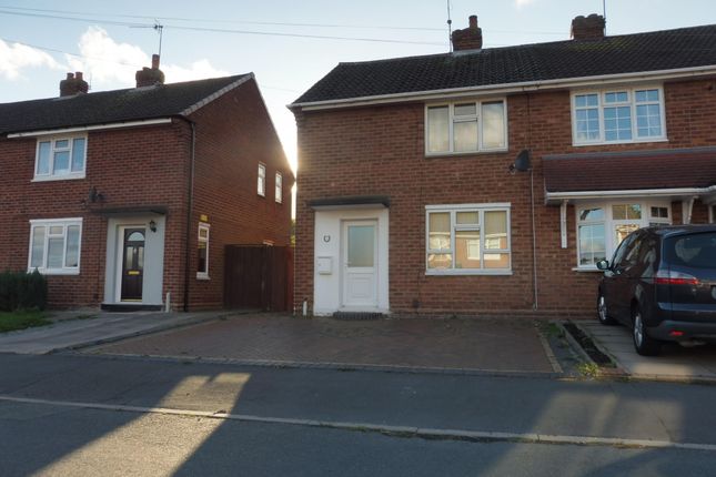 Thumbnail Property to rent in Wrens Avenue, Kingswinford