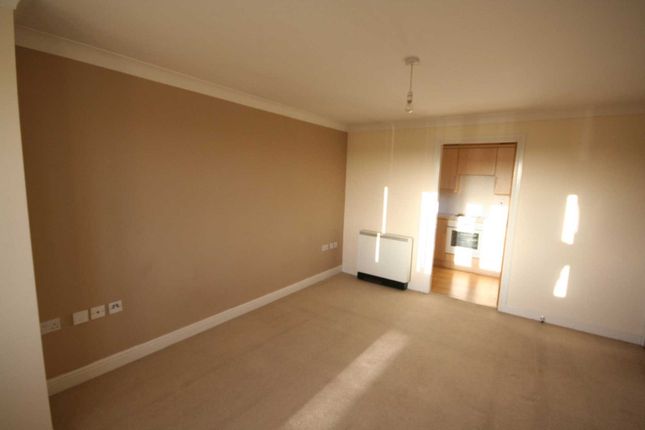 Sidings Court, Sixpenny Fields, Warrington photo 4