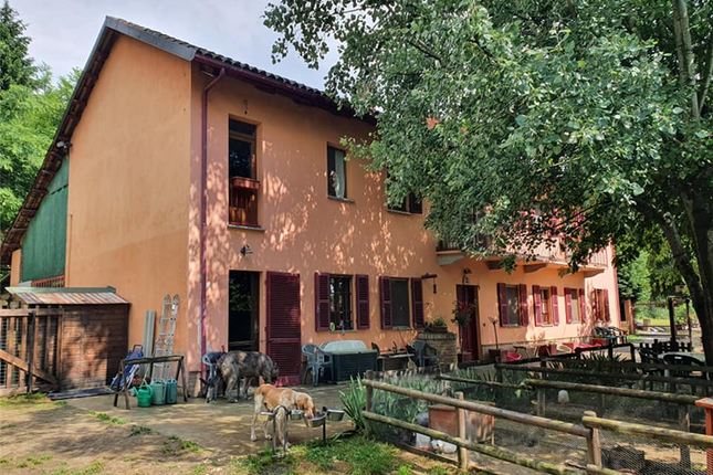 Country house for sale in Cortandone, Asti, Piemonte, Italy