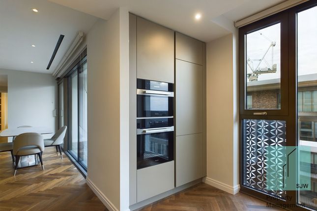 127 Saxon House, London photo 4