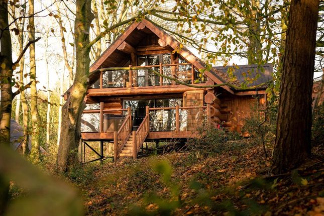 Thumbnail Hotel/guest house for sale in Belper, Derbyshire