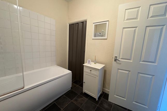 22 Brook Lane, Orrell, Wigan photo 4