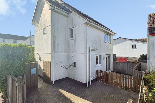 3-bed semi-detached on Porthia Road, Cornwall, £325,000