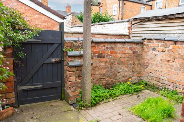 39 Edward Road, Leicester photo 4