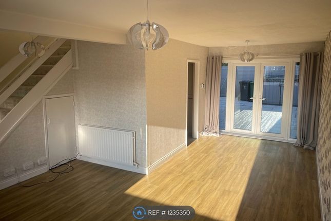 Pickard Court, Whitkirk, Leeds photo 2